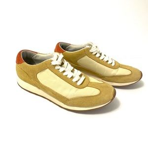 Everlane Womens Suede Low Top Tread Trainer Sneaker Golden/Yellow Size  6.5